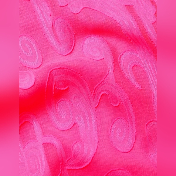 NWT!!! Lilly Pulitzer Natalie Cover-up Shirt in Roxie Pink- Size XS. - Picture 5 of 5